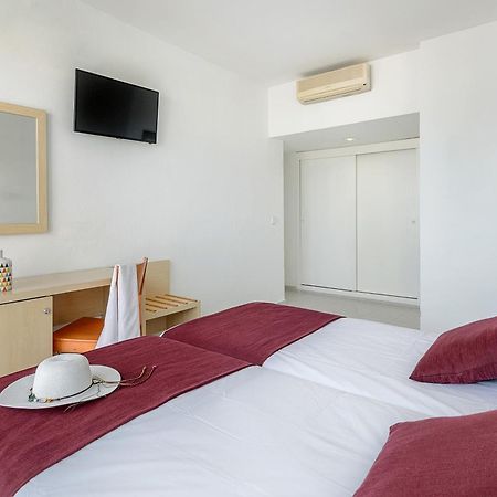 Hotel Vibra Riviera Sant Antoni de Portmany Esterno foto