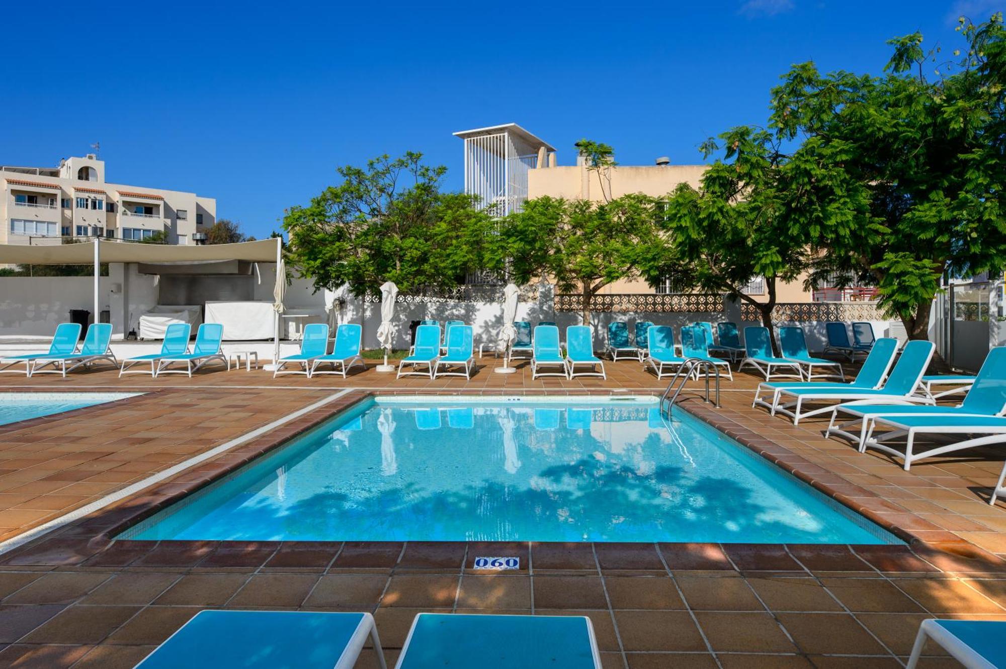 Hotel Vibra Riviera Sant Antoni de Portmany Esterno foto