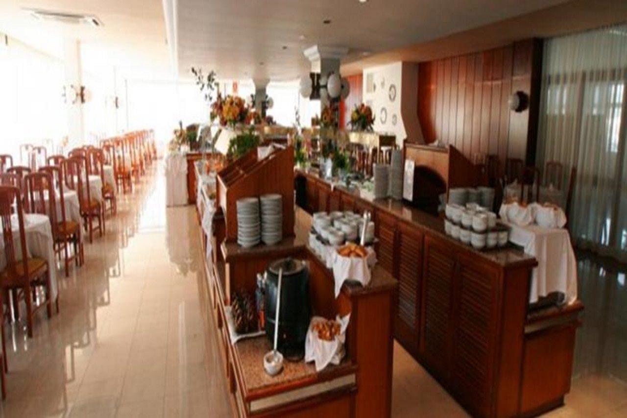 Hotel Vibra Riviera Sant Antoni de Portmany Esterno foto