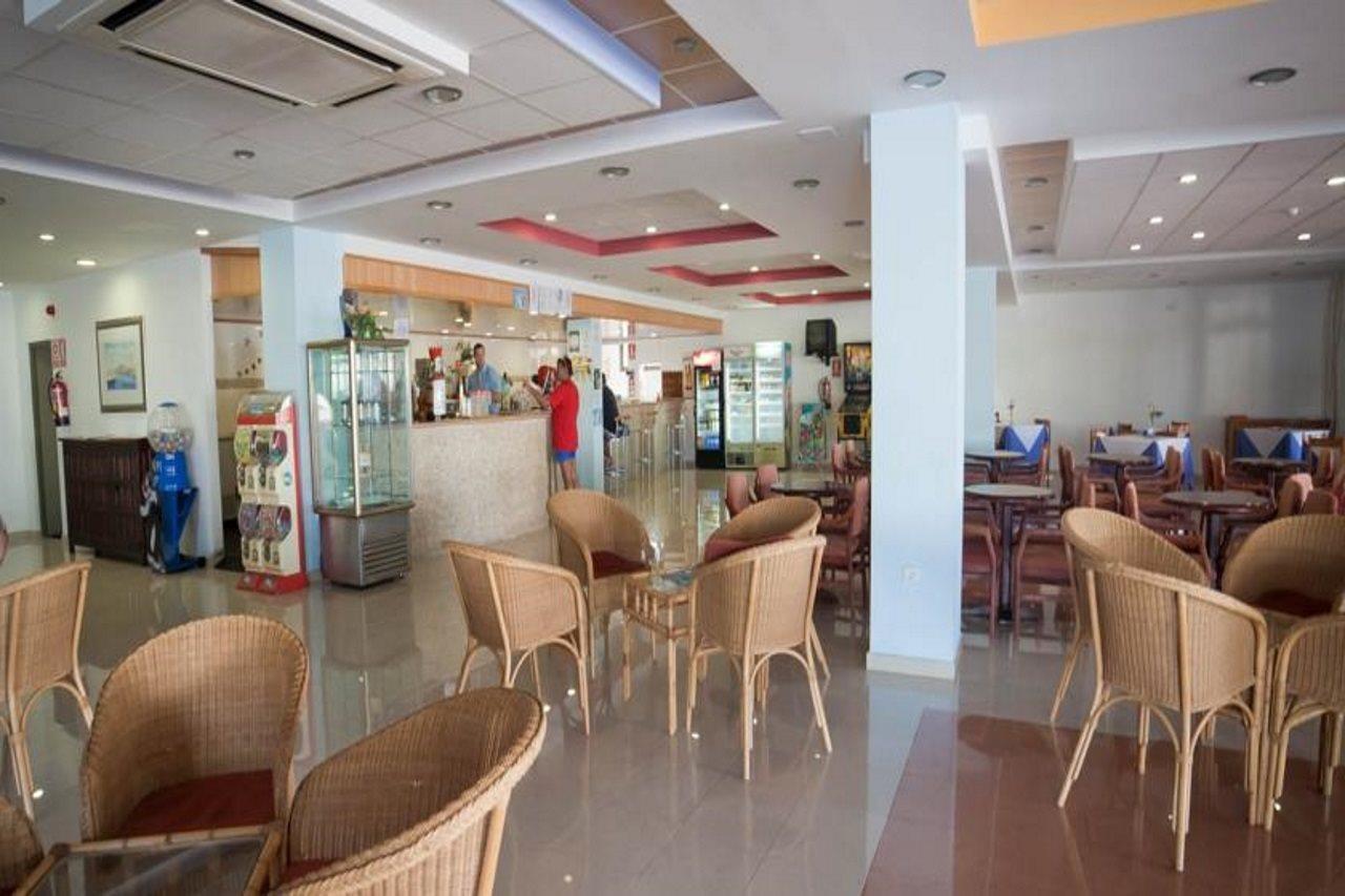 Hotel Vibra Riviera Sant Antoni de Portmany Esterno foto