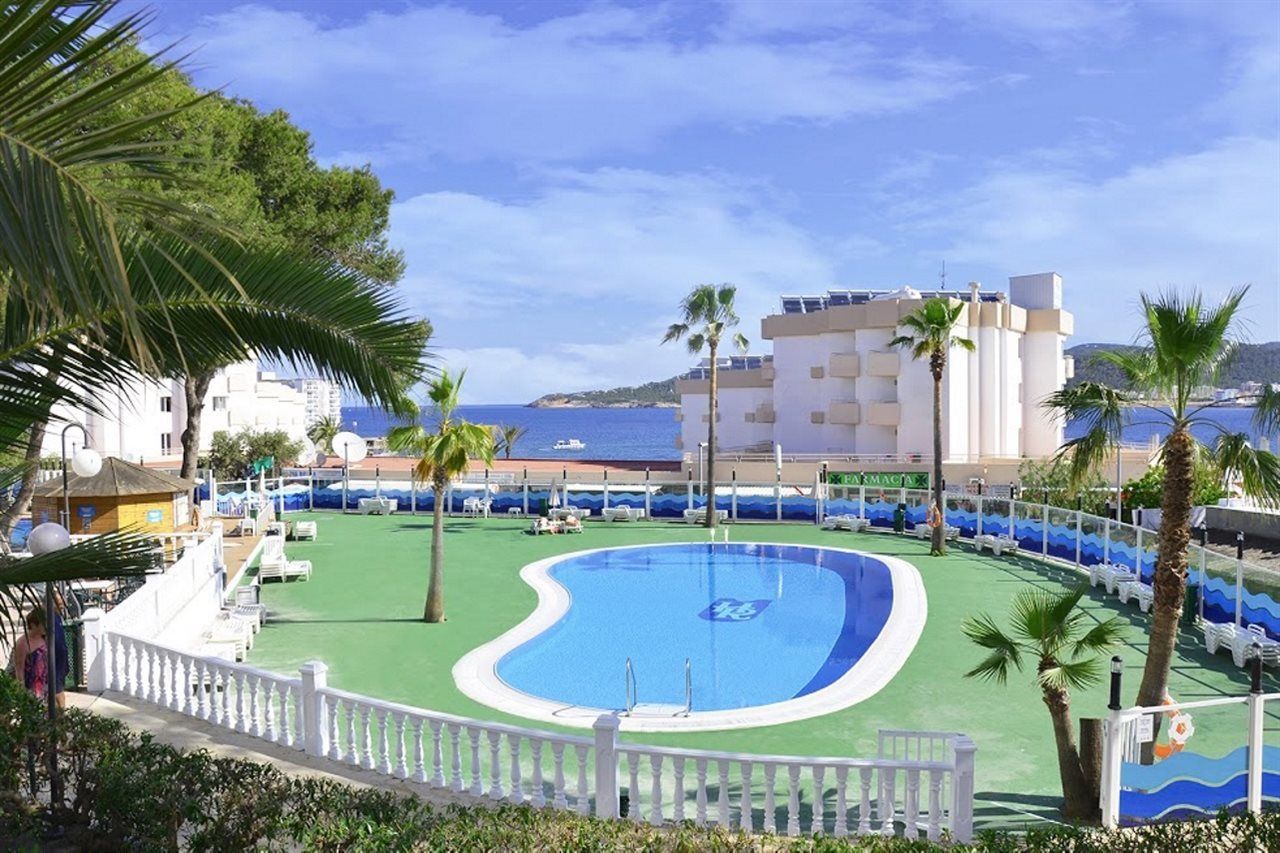 Hotel Vibra Riviera Sant Antoni de Portmany Esterno foto